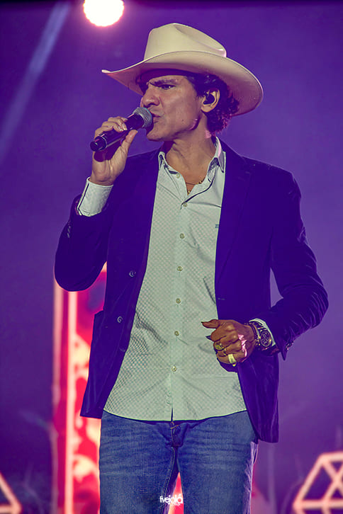 Camaru 2025  Rodeio etapa mundial PBR – semifinal e final – show com Jads e Jadson